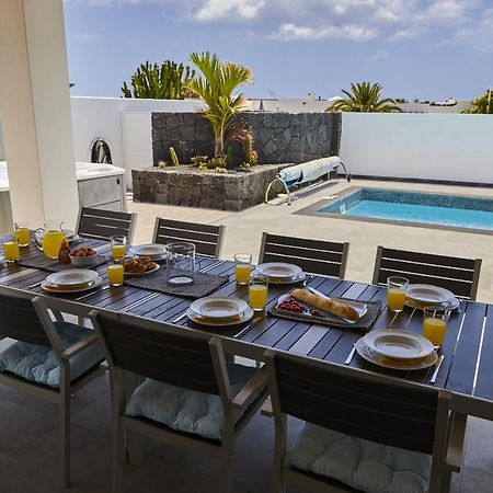 205 - Casa Santuario By Villas Now Ltd Playa Blanca  Bagian luar foto